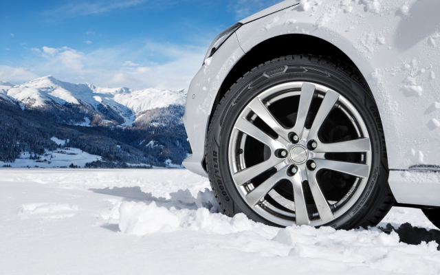 Goodyear i Dunlop najbolji na ADAC testovima zimskih pneumatika